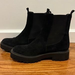 Women’s Sam Edelman Chelsea Boot Size 10